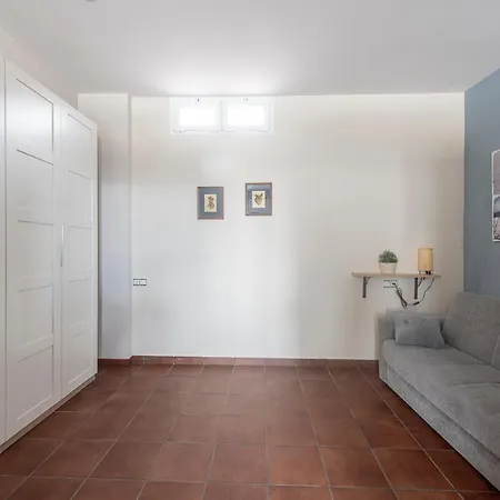 Turisticos La Flor * Muros de Nalón