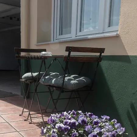 Turisticos La Flor * Muros de Nalón